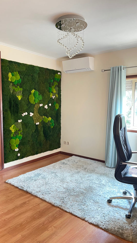 Painel de musgo e plantas preservadas em casa particular
