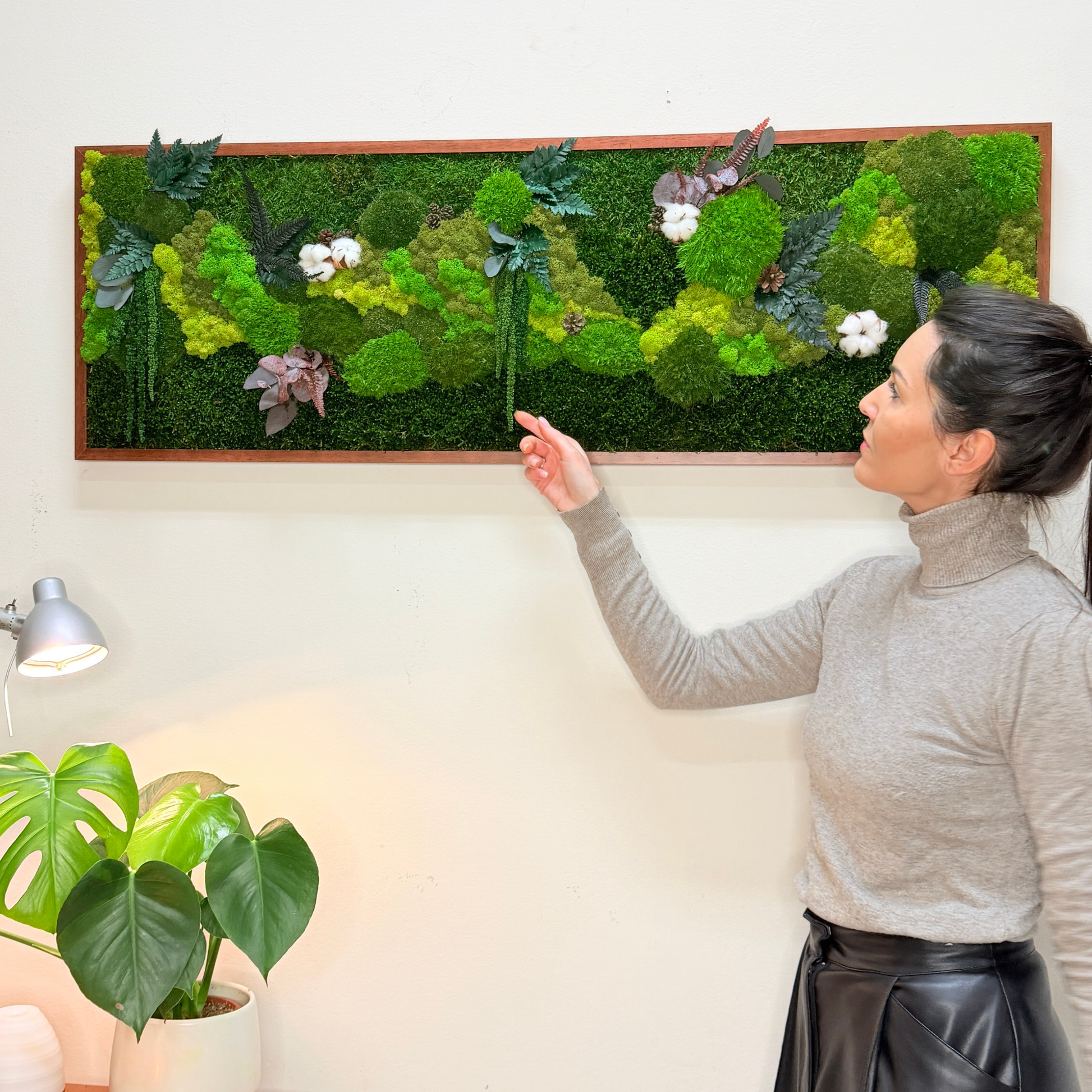Molduras / painéis / jardins verticais e revestimentos com musgo e plantas preservadas